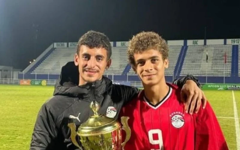 بكلمات مؤثرة.. شقيق اللاعب حمزة عبد الكريم يعلق على انتقاله التاريخي لنادي برشلونة